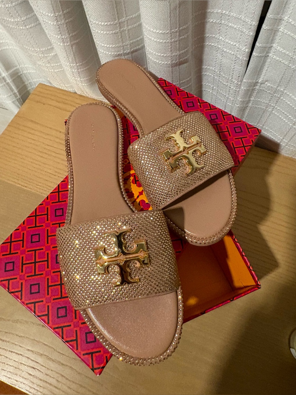 New Authentic Tory Burch Rose gold/pink Embellished Leather Slides size 10.5